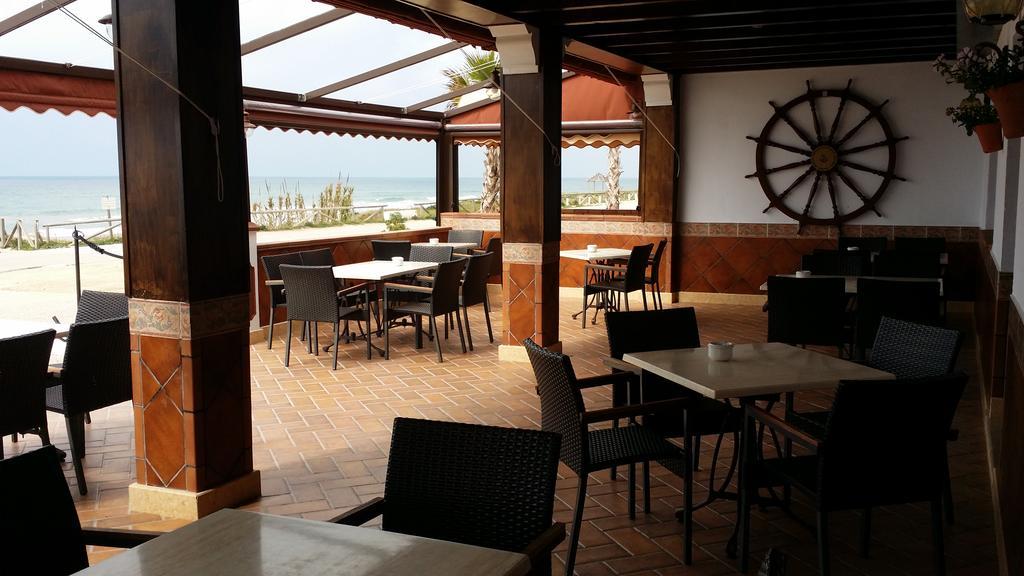 Hostal El Alferez Вьер де ла Фронтера Экстерьер фото