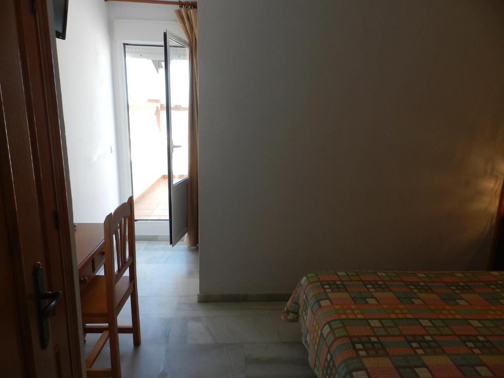 Hostal El Alferez Вьер де ла Фронтера Экстерьер фото